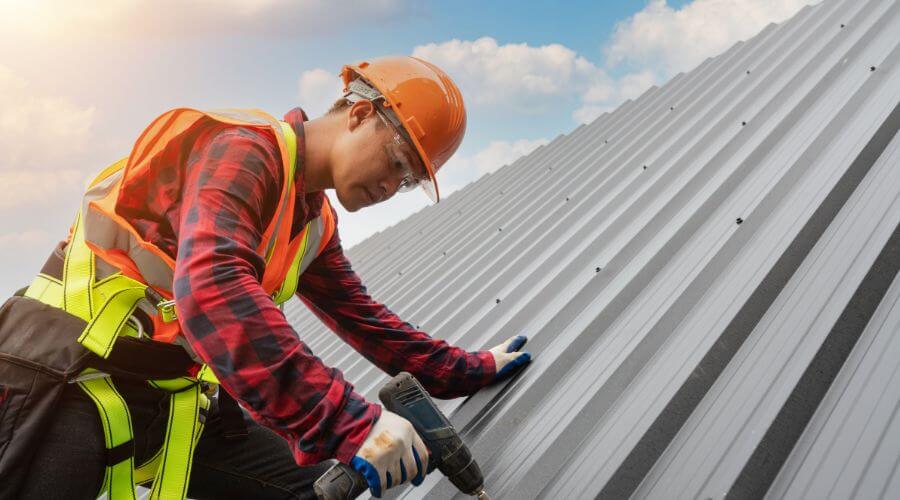 GAF lifetime shingles in Hiawatha, IA